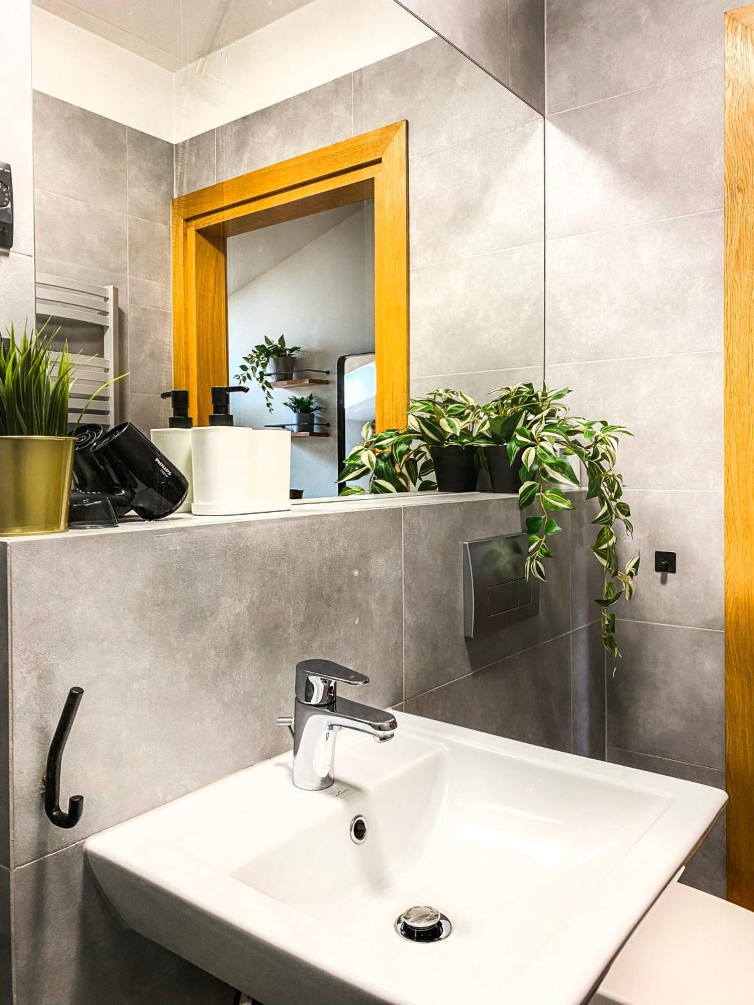 Cozy Apartment With Ac For Couples - Old Town Kraków Eksteriør billede